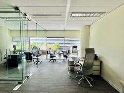 Gateway East (D7), Office #517426581